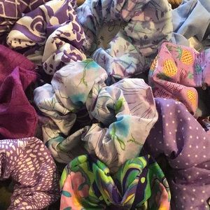 Scrunchie scrunchies messy bun ponytail Purple lot